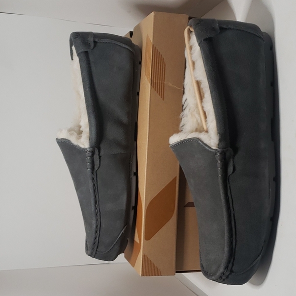 Koolaburra by UGG M Tipton Slipper Grey Men's Size 12 NEW IN BOX - Picture 5 of 8